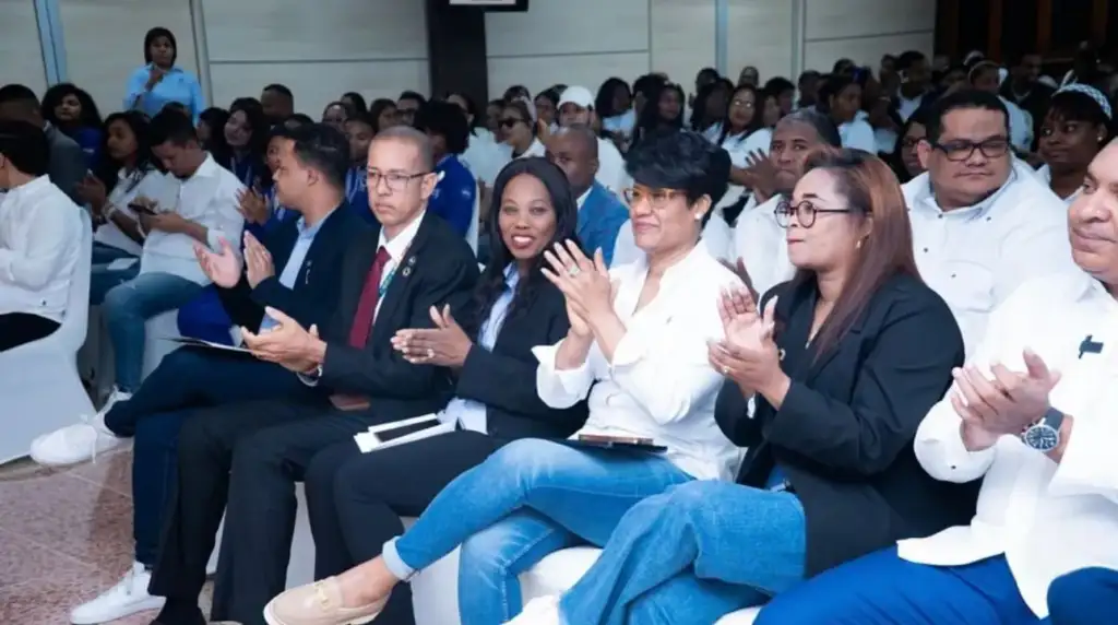 IPPDR in Dominican Republic Cyber Education and Mental Health
